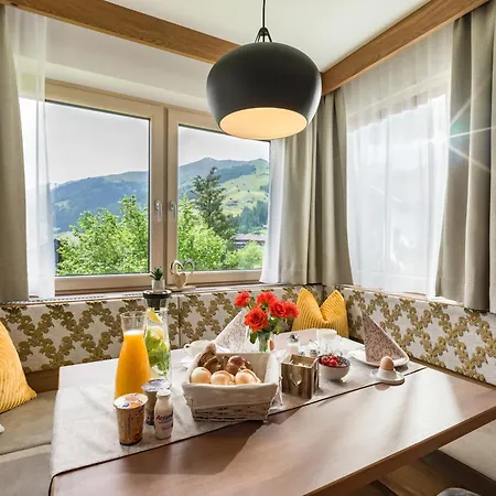 Schöne Aussicht Appartements Tux Exterior foto
